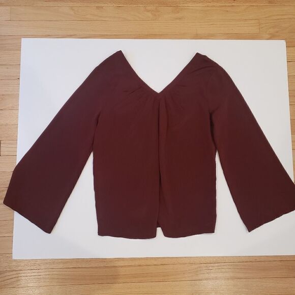 Chaser Bell Sleeve Peasant Top - Picture 4 of 7